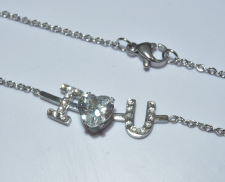 Collar de acero inoxidable i love you con zirconia